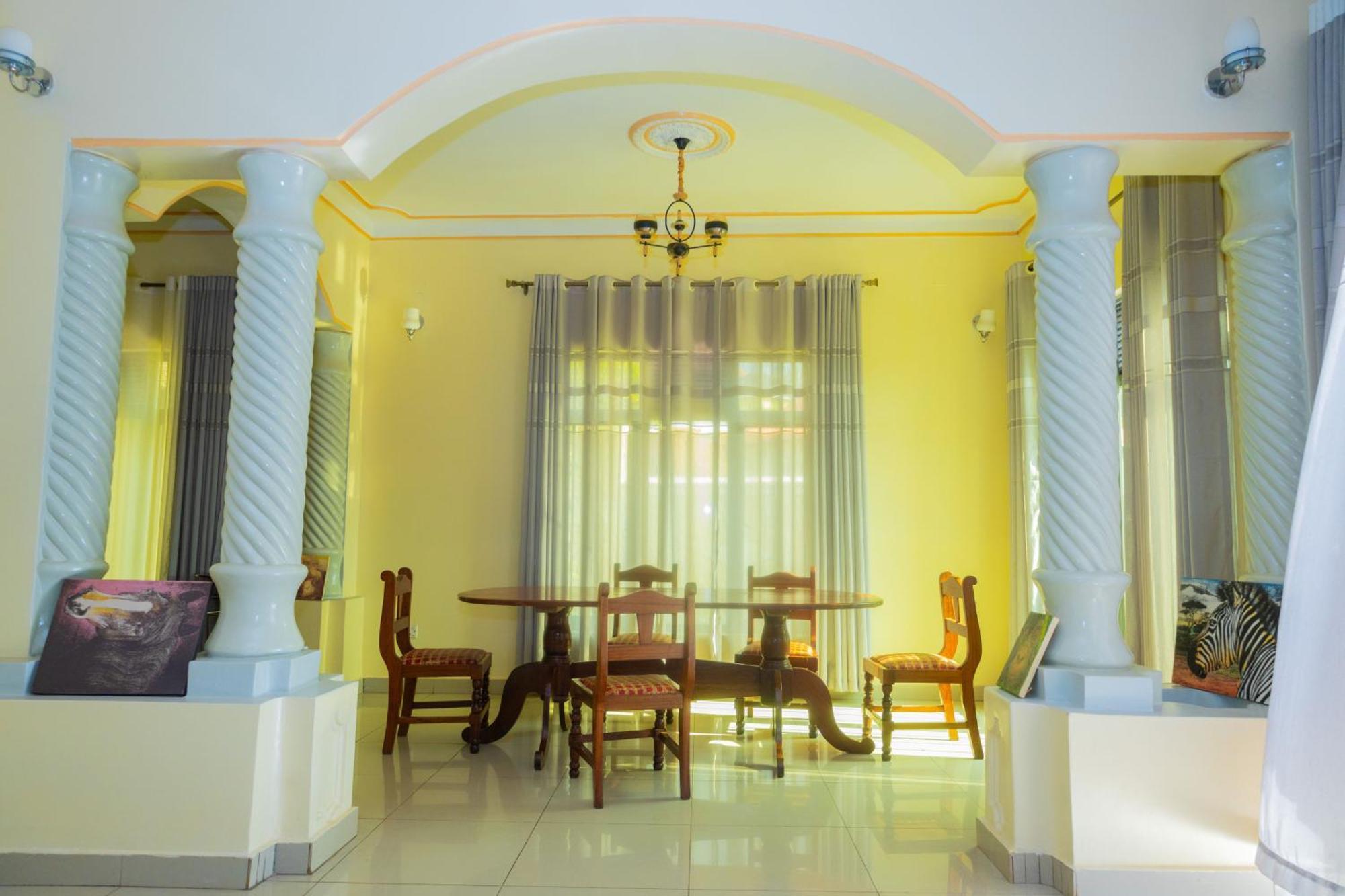 The Vista Homes Kibagabaga Кигали Екстериор снимка
