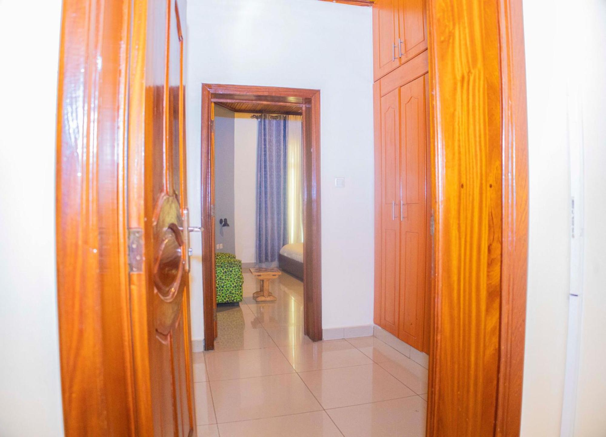 The Vista Homes Kibagabaga Кигали Екстериор снимка